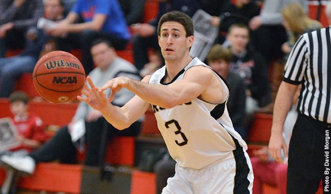 Men's Basketball takes Dickinson to wire, falls 81-76