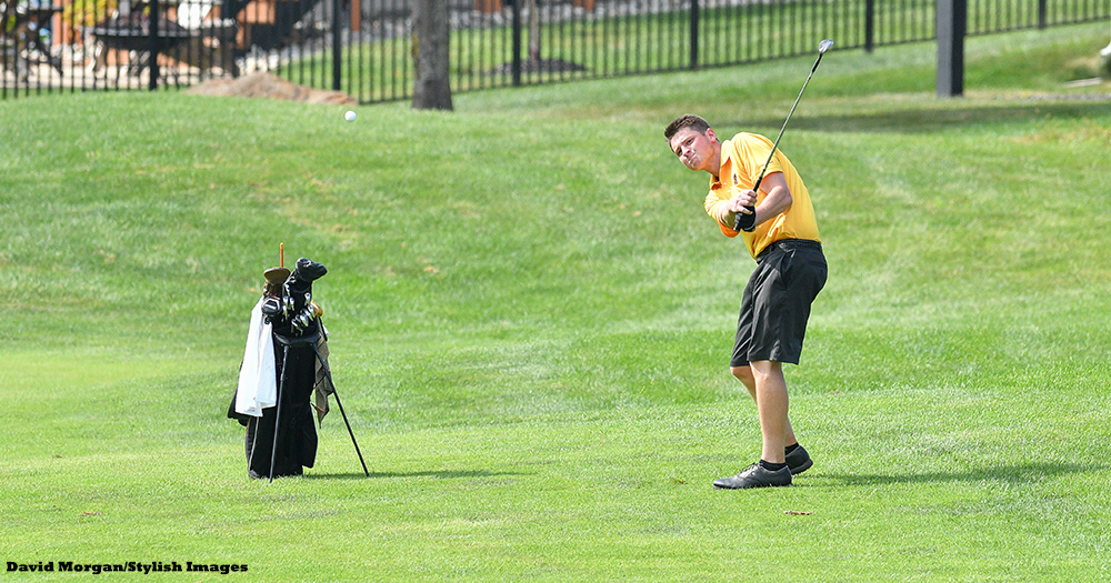 Men's Golf Places Third at Fall Invite