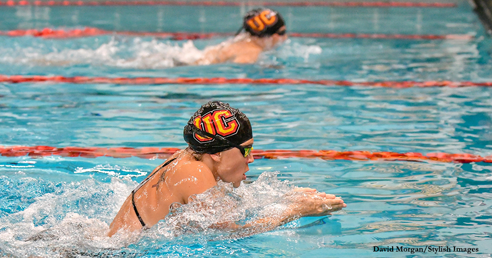Women's Swimming Expands Lead at CC Championship