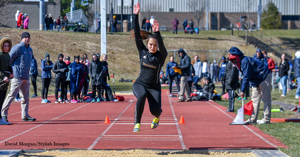 Women's T&F Strong in Final CC Tune-up