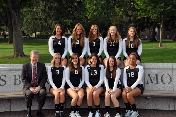 Volleyball goes 3-1 at Moravian Tournament