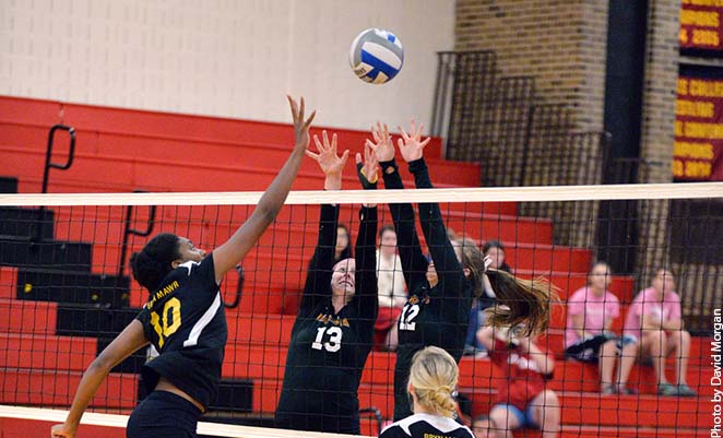 Volleyball dropped by Haverford, 3-0