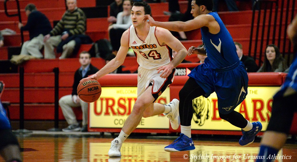 Men's Basketball Outlasts Messiah for Tourney Title