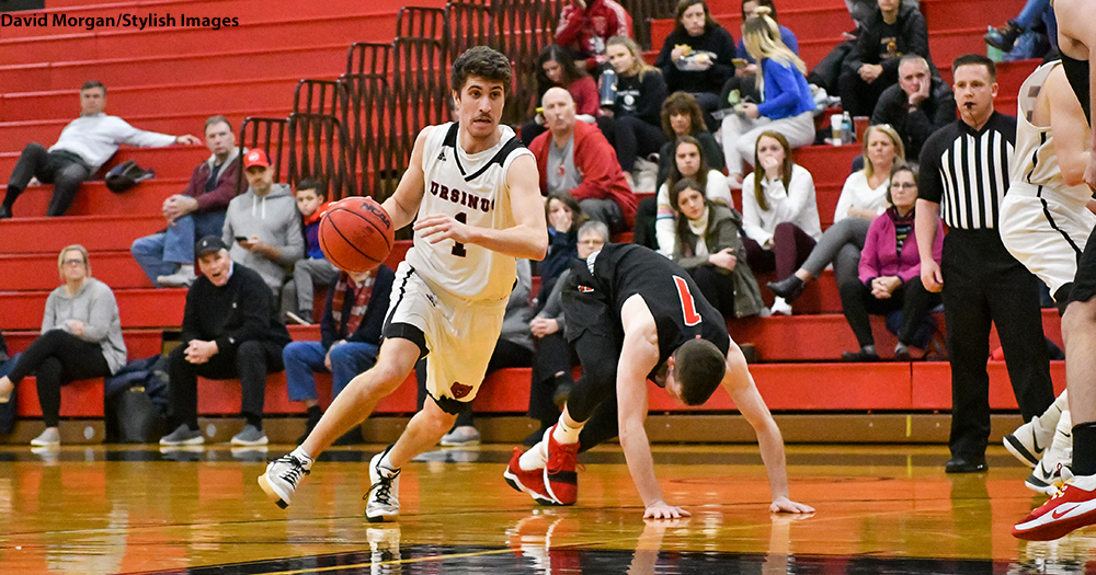 Men's Basketball Edged by Haverford