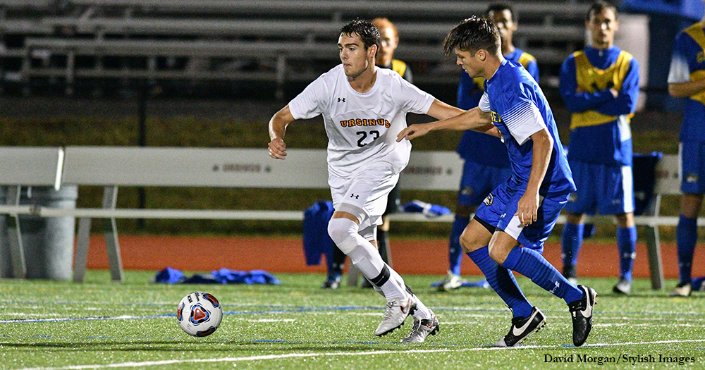 Men's Soccer Plays Giants to Draw