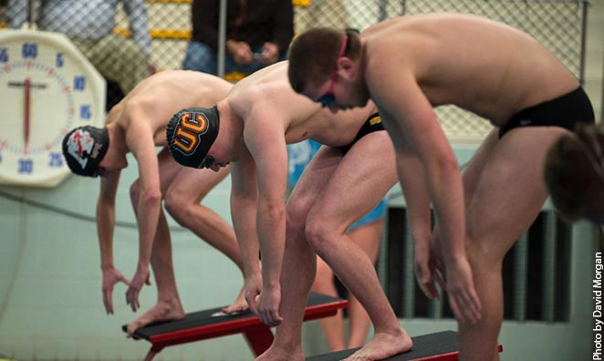 Men's Swimming runs to 3-0 with win over Lebanon Valley