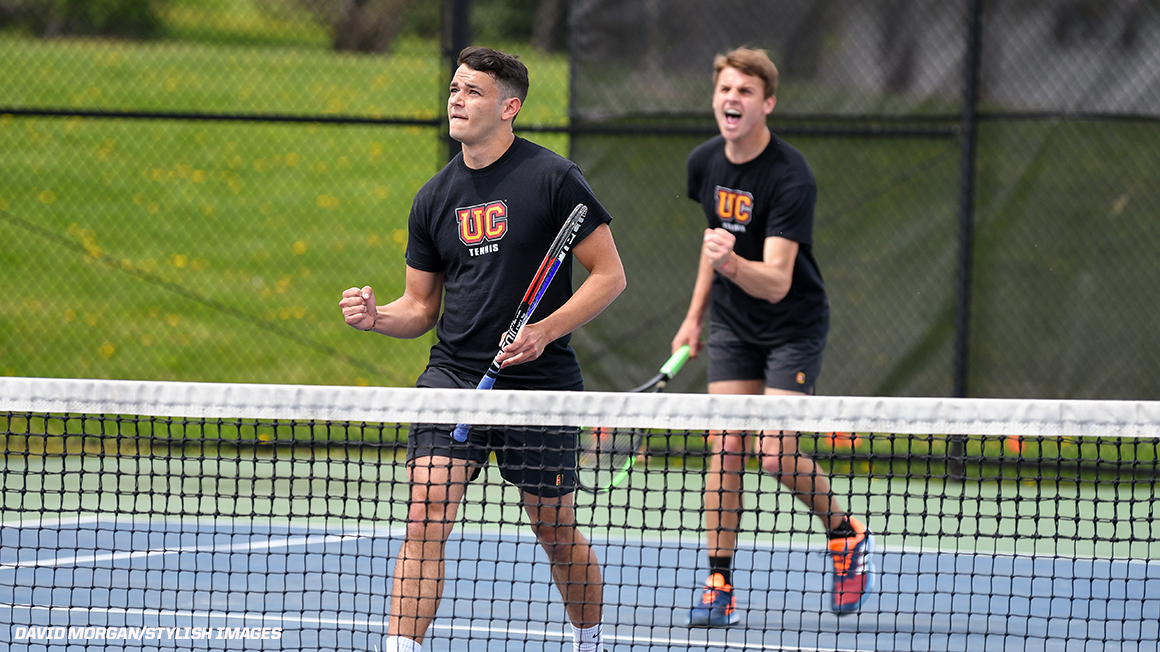 Men's Tennis Finishes in Style