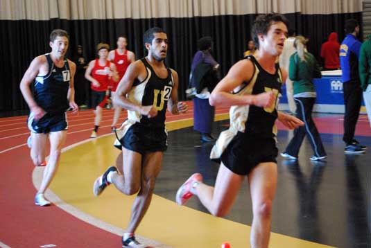 Men's Track and Field competes at Delaware