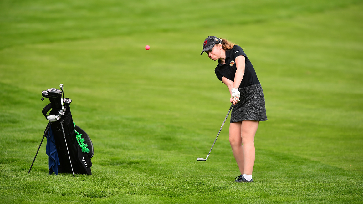 Lamarca Leads Women's Golf at Dickinson