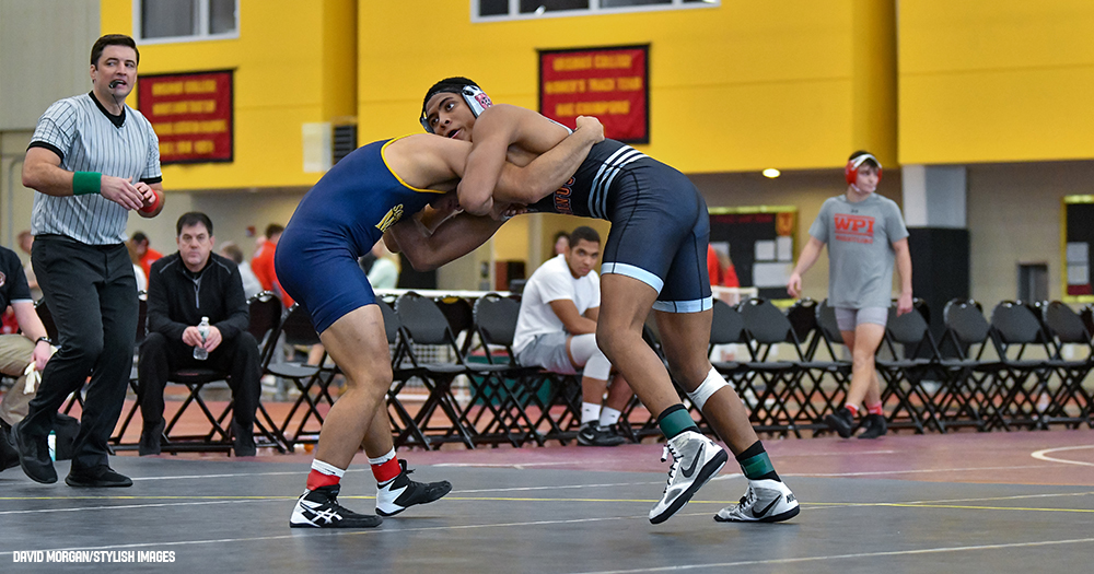 Three Wrestlers Place at Futures Tournament