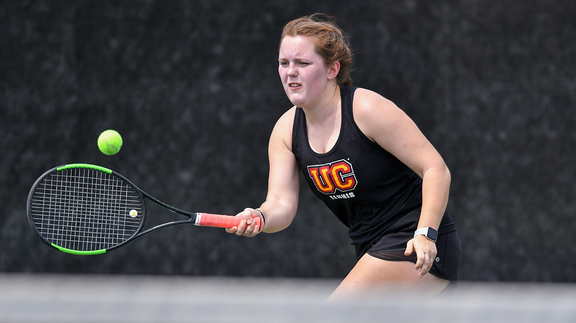 Women's Tennis Downed by Wittenberg in Florida