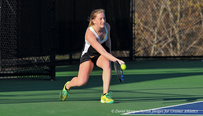 Swarthmore's Singles Success Dooms Women's Tennis to CC Loss